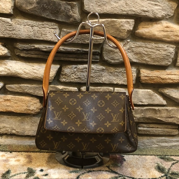 Louis Vuitton Handbags - Louis Vuitton Monogram Looping PM